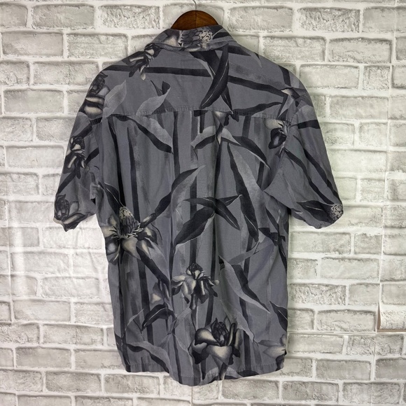 KAHALA Hawaiian Shadow Gray Floral Print Button Up Camp Shirt Mens MEDIUM - Picture 4 of 6